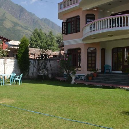 Dilaram Guest House Srīnagar Exterior foto