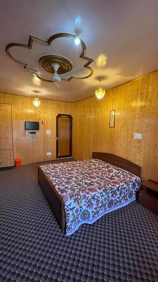 Dilaram Guest House Srīnagar Exterior foto