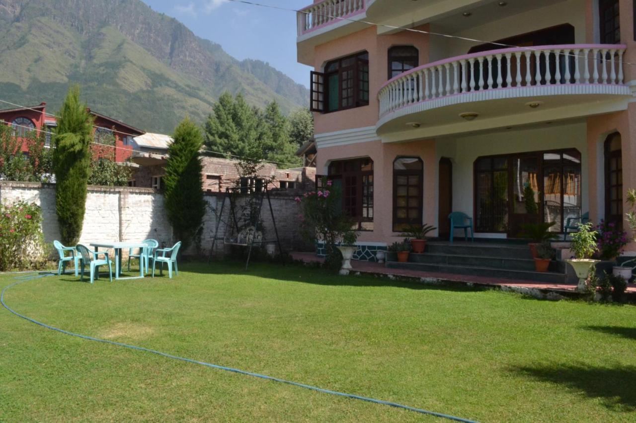 Dilaram Guest House Srīnagar Exterior foto